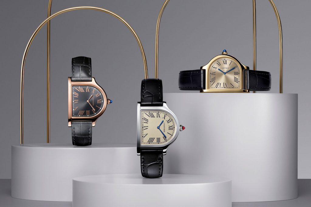 Vintage Privé Cloche de Cartier Replica Watch